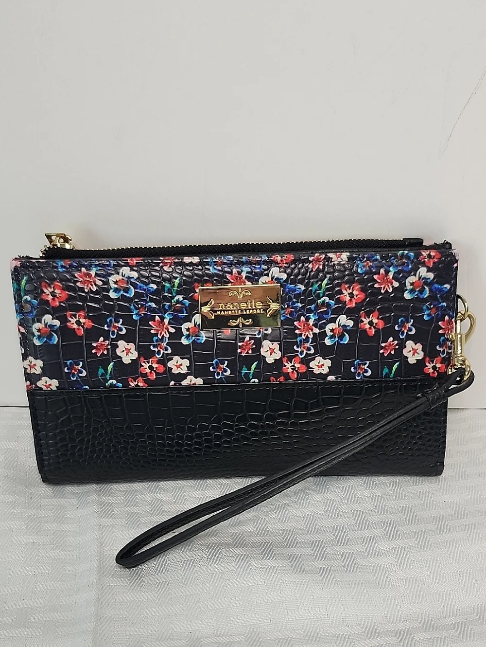 Nanette Lepore Black Floral Wristlet Clutch NEW